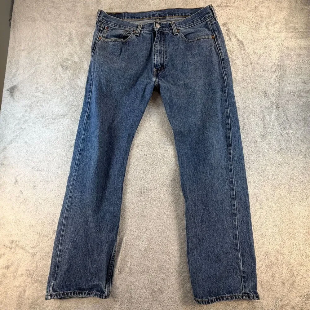 Levis levis 505
